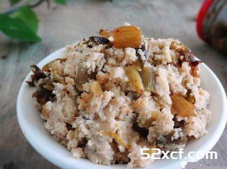 酸腌菜炒豆渣的做法
