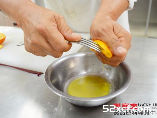 乐客来的橙香乳酪蛋糕的做法