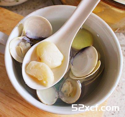 台式蒜头蛤蛎汤的做法