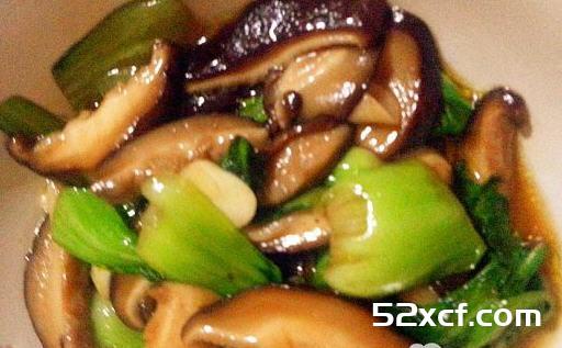 香菇炒油菜的做法