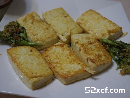 椰子油干煎鸡蛋豆腐的做法