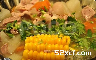 玉米萝卜汤肉片汤的做法图文讲解