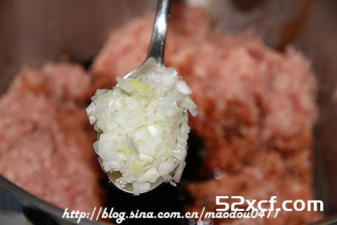 芹菜猪肉饺子馅的做法