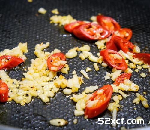 蜜汁照烧鸡腿排的做法