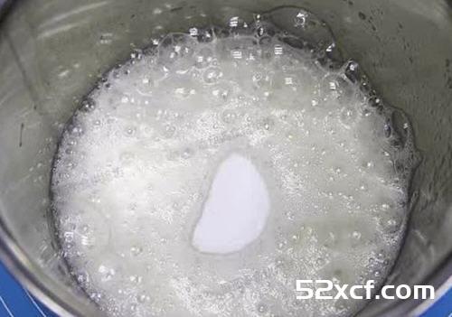 蔓越莓红丝绒蛋糕的做法