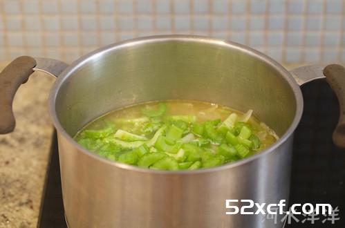 酥皮奶油浓汤的