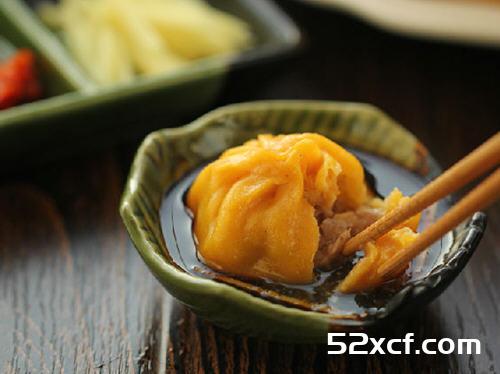 南瓜三鲜灌汤包的做法