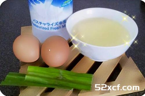 香兰牛奶炖蛋的做法