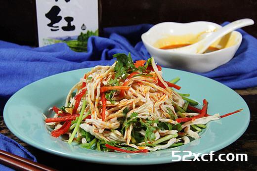 手撕红油鸡丝的做法