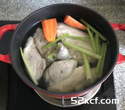 陕西腊汁肉夹馍的做法