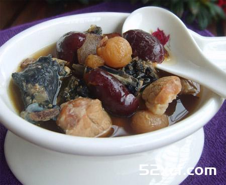 阿胶乌鸡汤的做法