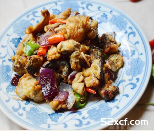 辣炒鲅鱼肉的做法