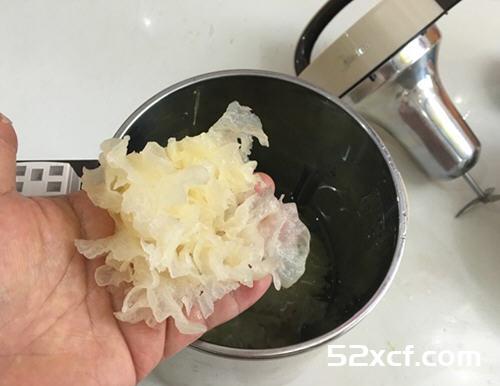 百合银耳汁的做法