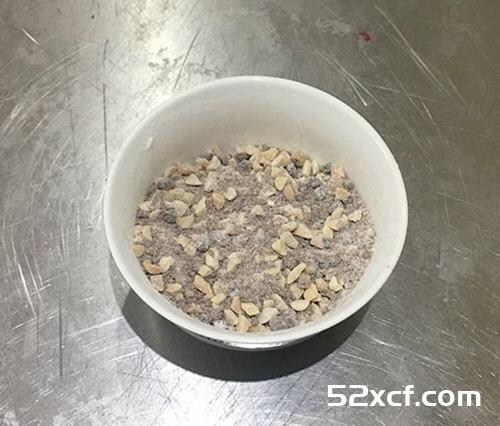 甜菜汁莲花馍的做法