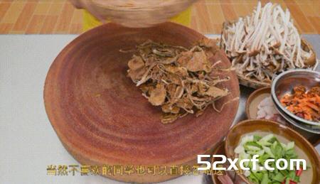 饭店干锅茶树菇的做法