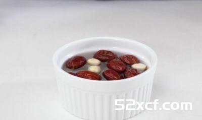 韩式人参鸡汤的做法