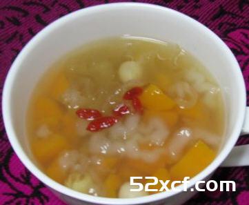 雪蛤银耳羹的做法