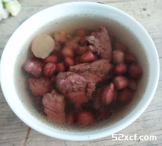 花生茴香炖牛肉的做法