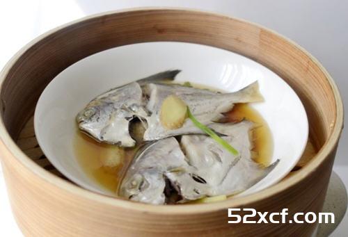 清蒸小鲳鱼的做法