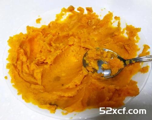 铁锅煮蕃薯奶油浓汤的做法