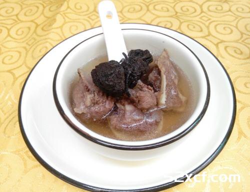 中药黄精的功效与作用及食用方法