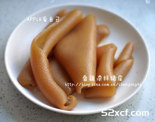 香辣凉拌猪皮的做法
