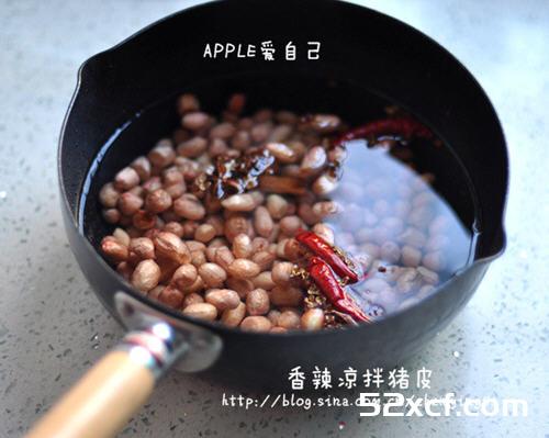 香辣凉拌猪皮的做法