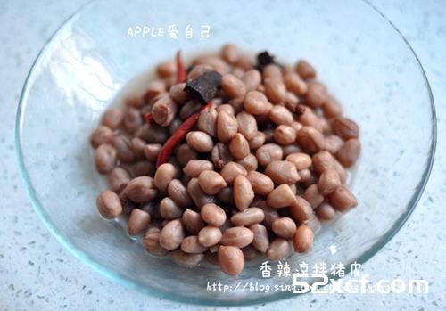 香辣凉拌猪皮的做法