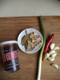香辣酱炒螺蛳的做法