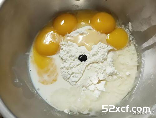 香草牛奶杯子蛋糕的做法
