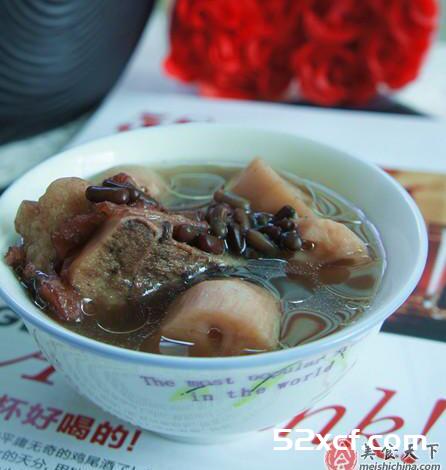 赤豆莲藕大骨汤的做法
