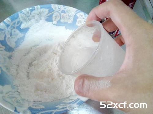 紫米红豆糖霜饼干的做法