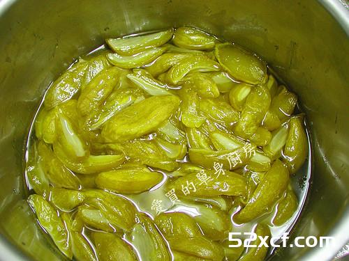 青芒果蜜饯的做法