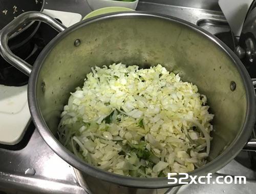 罗马尼亚高丽菜饭卷的做法