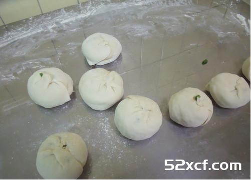 简单的葱油饼的