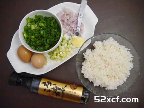 台湾蛋炒饭的做法