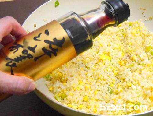 台湾蛋炒饭的做法