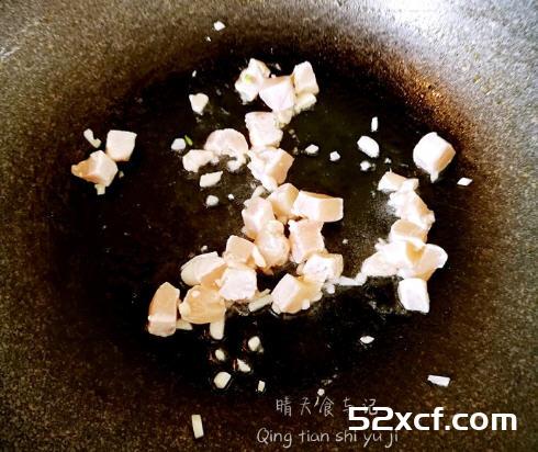 健康减脂的鸡肉青椒杯
