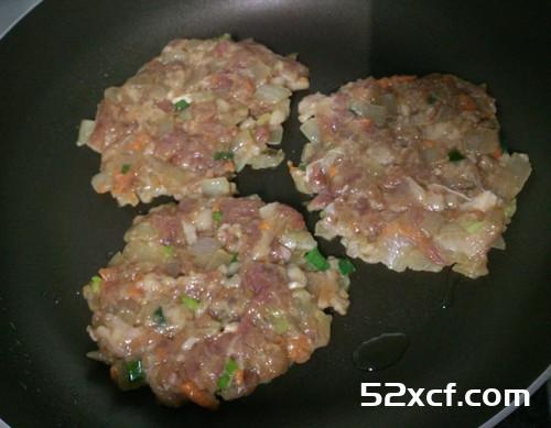 洋葱鲜肉饼的做法