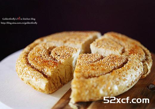 电饭煲做椒香芝麻大饼