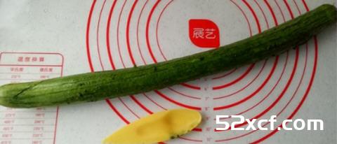 明太鱼子蒸丝瓜的做法