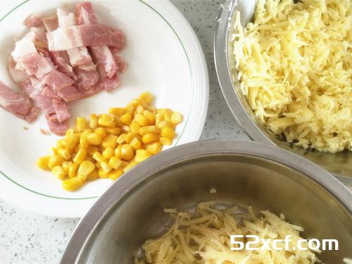 培根土豆披萨的做法