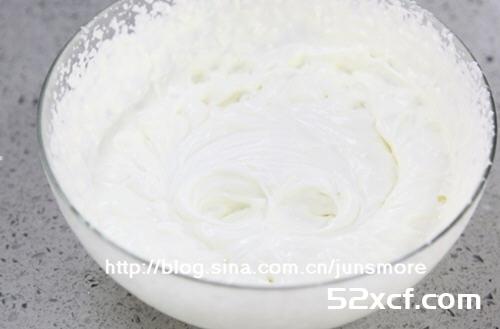 榴莲木糠杯君之版的做法_图解君之教你好吃的榴莲木糠杯怎么做-我爱下厨房