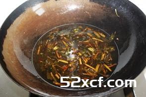 肉燥葱油面的做法