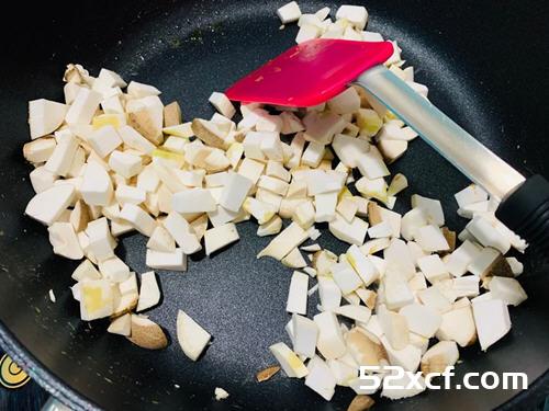 台湾生菜虾松做法图解-台湾生菜虾松怎么做好吃-我爱下厨房