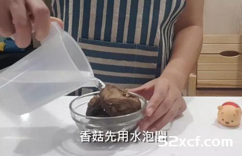 台湾剥皮辣椒鸡汤的做法