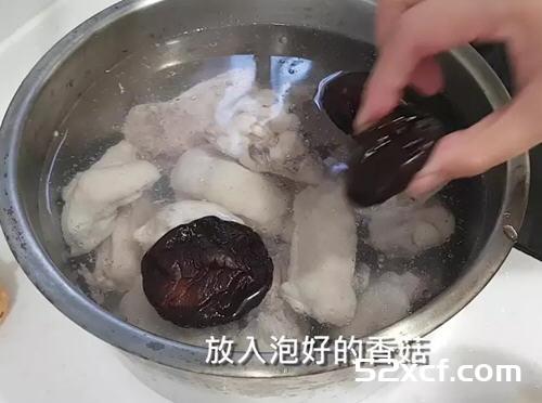 台湾剥皮辣椒鸡汤的做法