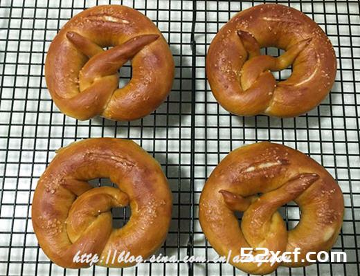 德国碱面包(Brezel)的做法