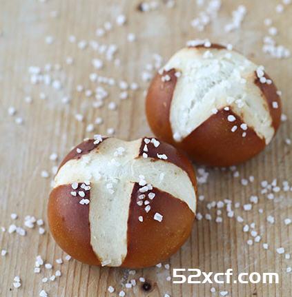 德国碱面包(Brezel)的做法
