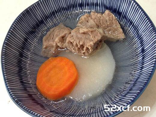 清炖牛腩萝卜汤的做法